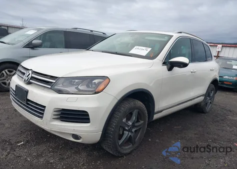 2011 Volkswagen Touareg Vr6 Lux из США, поврежденный, VIN WVGFF9BP0BD004841
